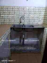 CHAMBRE SALON SANITAIRE