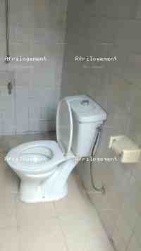 CHAMBRE SALON SANITAIRE