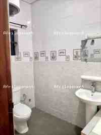 DEUX CHAMBRES SALON SANITAIRE