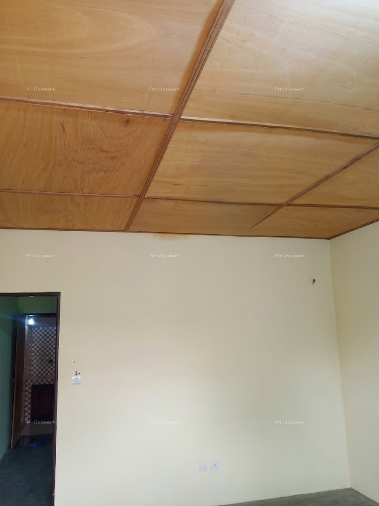 CHAMBRE SALON SANITAIRE A LOUER