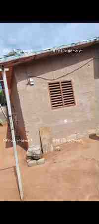 MAISON LOCATIVE A VENDRE